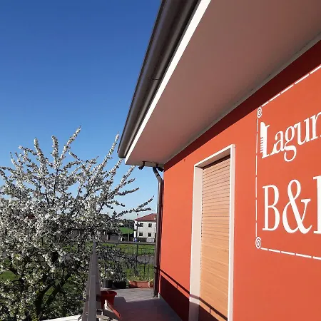 Laguna Bed & Breakfast