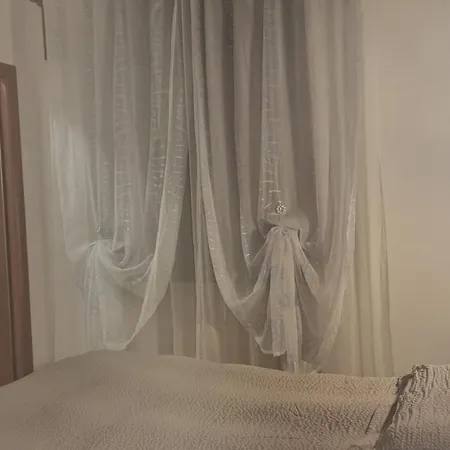 Laguna Bed & Breakfast